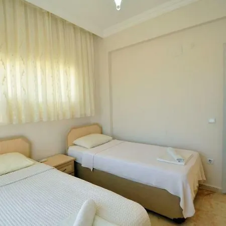 فيلة Hayat In Hisaronu *