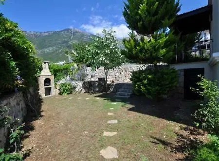 فيلة Hayat In Hisaronu Cedit